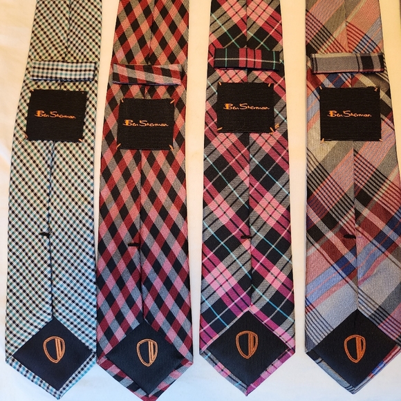 Assorted ties - Picture 15 of 16